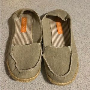 Burlap khaki rocket dog flats